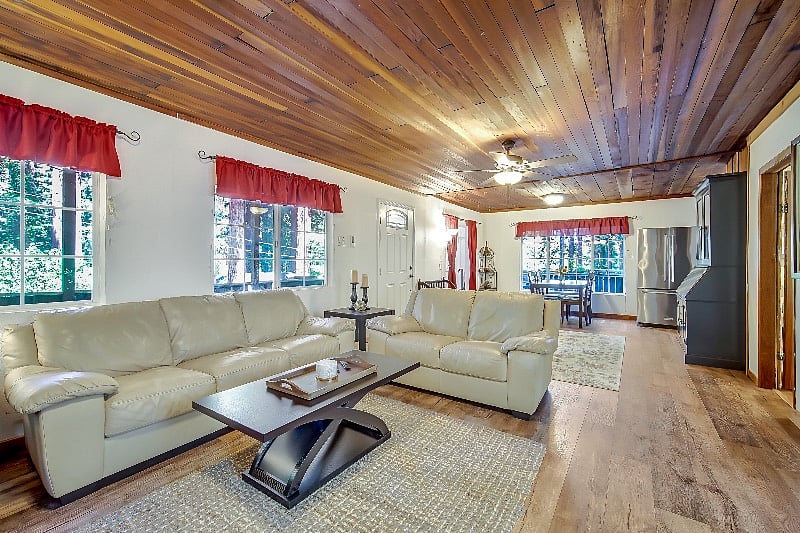 Furnished Finder property 400436_1 photo 7