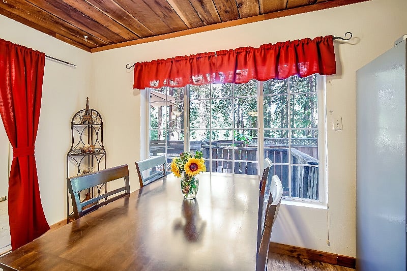 Furnished Finder property 400436_1 photo 16