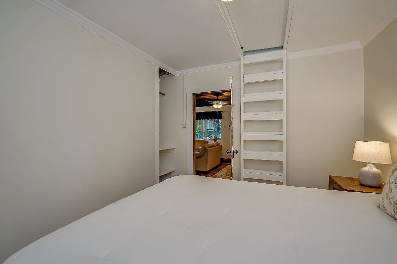 Furnished Finder property 400436_1 photo 21