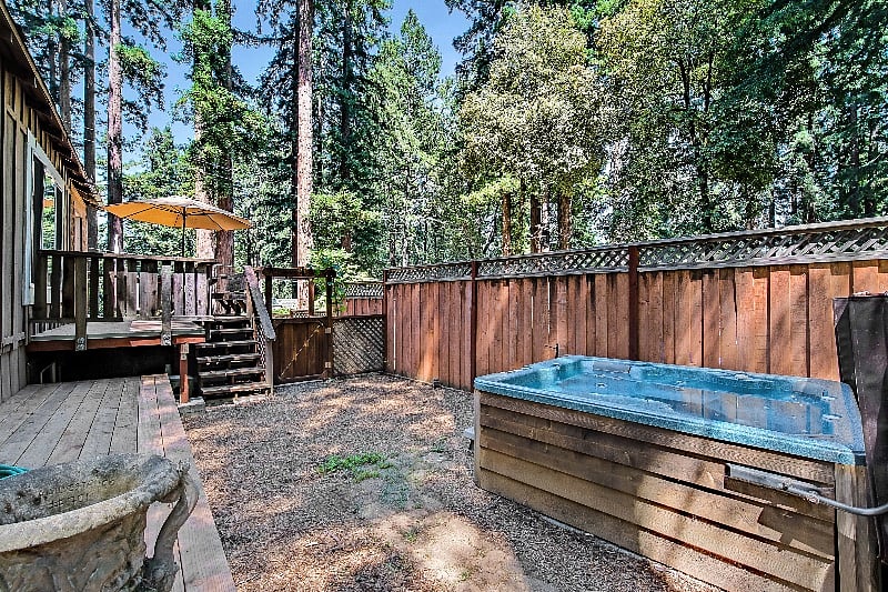 Furnished Finder property 400436_1 photo 30