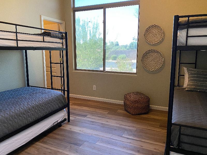 Furnished Finder property 400447_1 photo 27