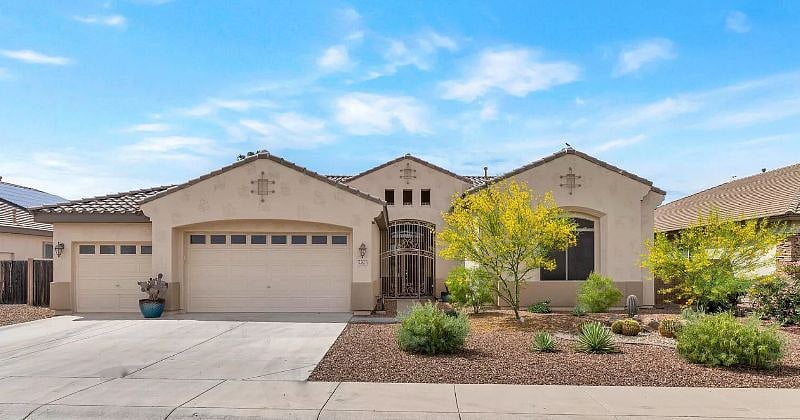 Furnished Finder property 400447_1 photo 3