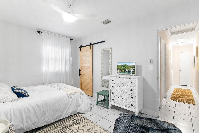 Furnished Finder property 400464_1 photo 20
