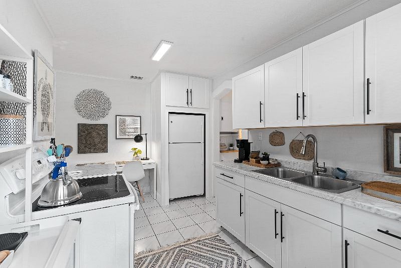 Furnished Finder property 400464_1 photo 13