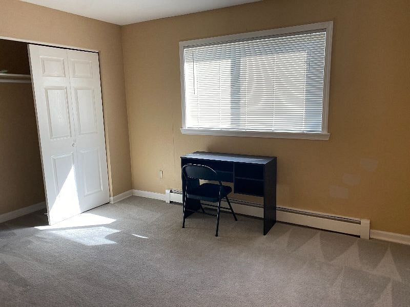 Furnished Finder property 400467_1 photo 11