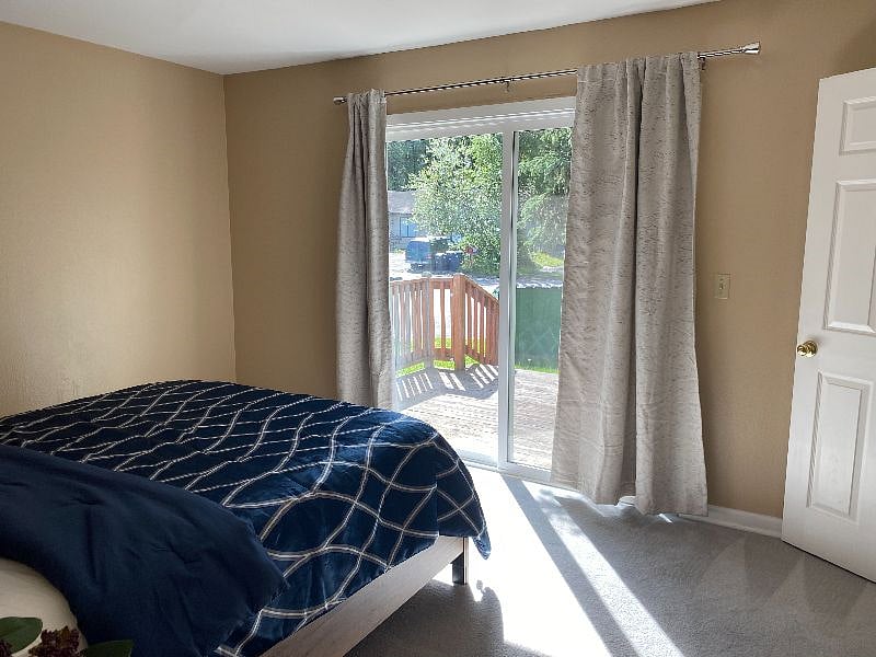 Furnished Finder property 400467_1 photo 10
