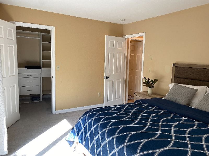 Furnished Finder property 400467_1 photo 12