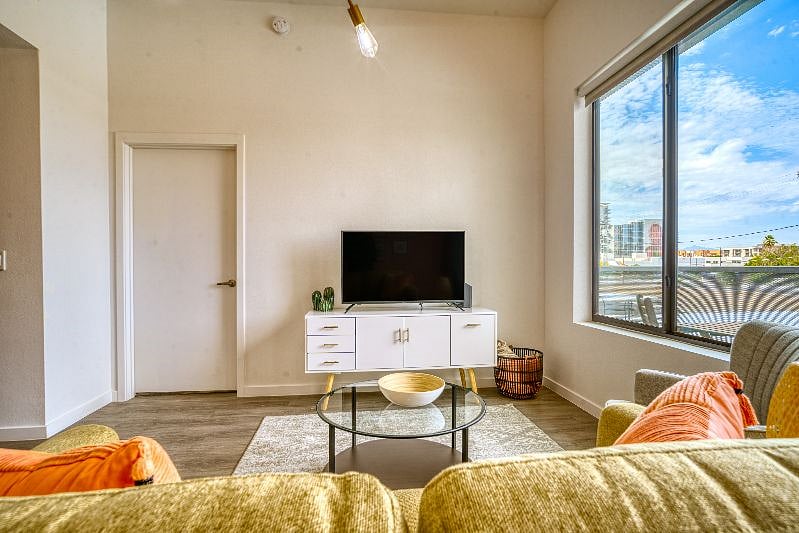 Furnished Finder property 400490_1 photo 4