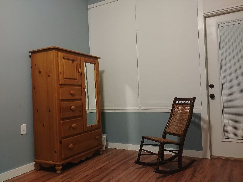 Furnished Finder property 400516_1 photo 18