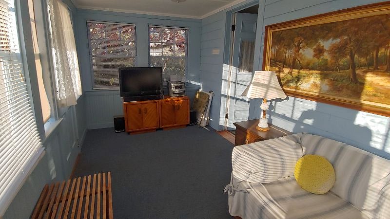 Furnished Finder property 400519_1 photo 16