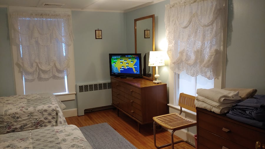 Furnished Finder property 400519_1 photo 32