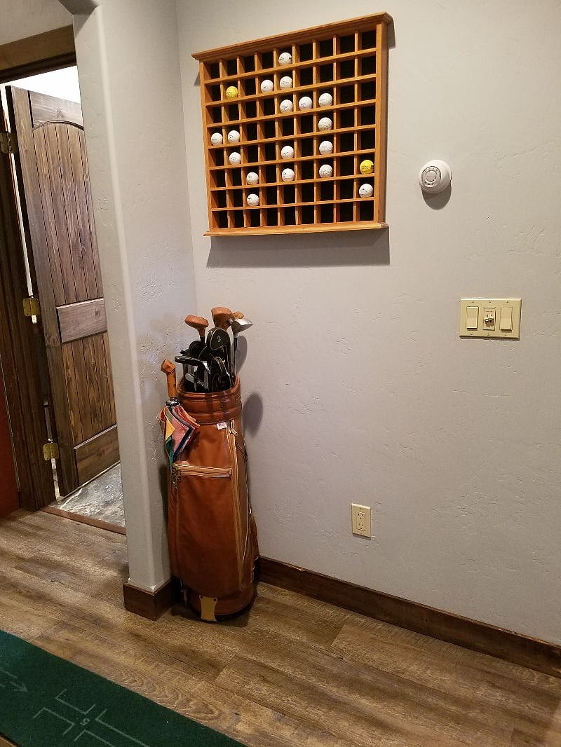 Furnished Finder property 400526_1 photo 11