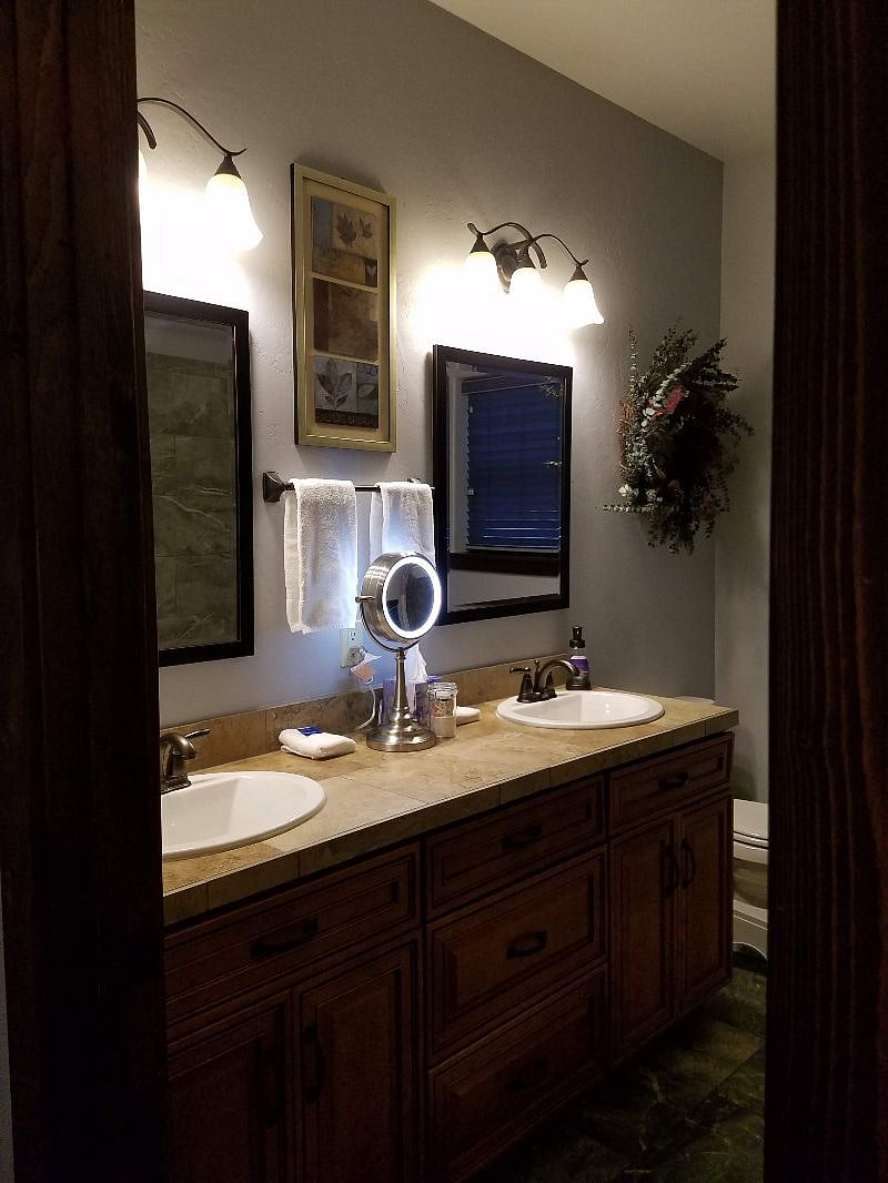 Furnished Finder property 400526_1 photo 14