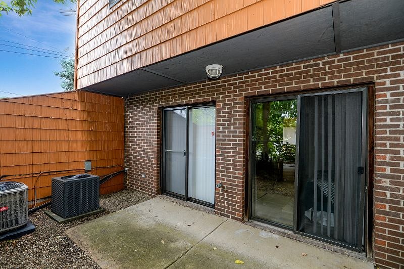Furnished Finder property 400534_1 photo 22
