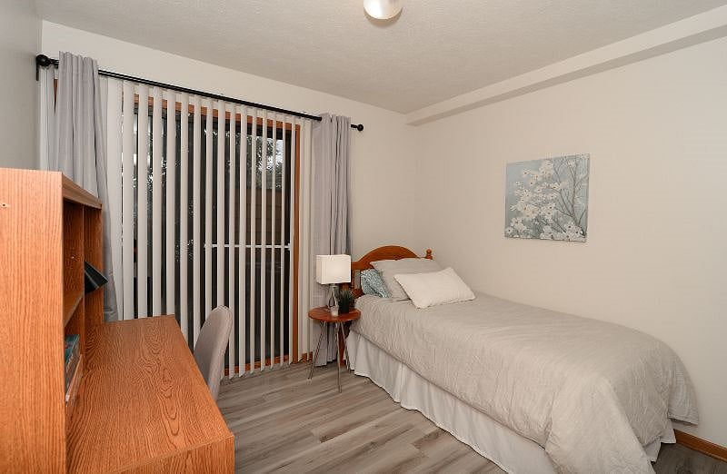 Furnished Finder property 400534_1 photo 16