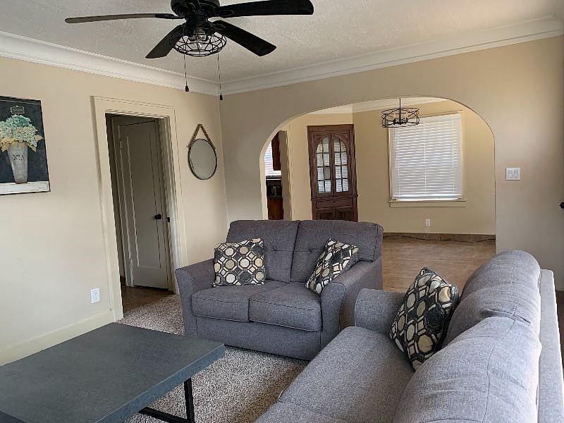 Furnished Finder property 400537_1 photo 17