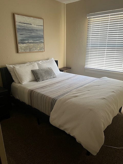 Furnished Finder property 400537_1 photo 13