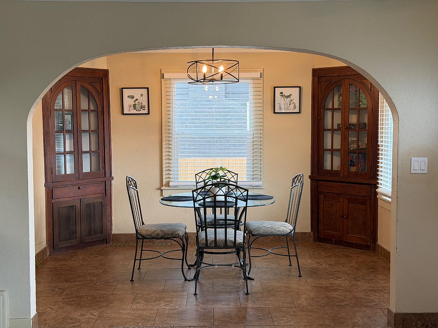 Furnished Finder property 400537_1 photo 3