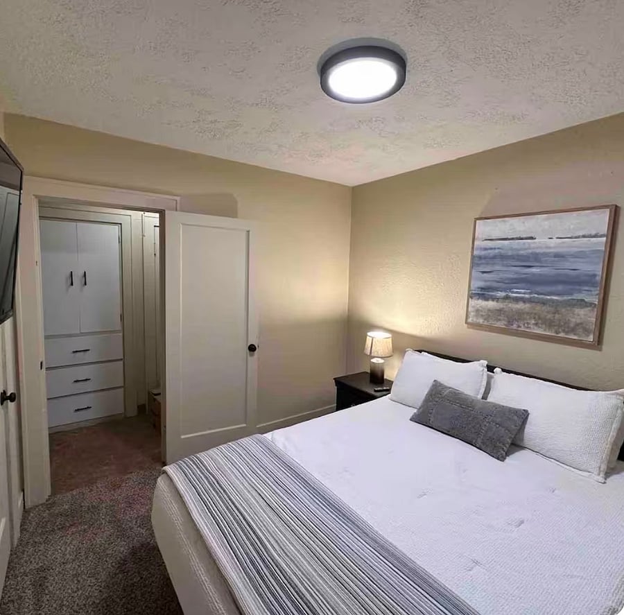 Furnished Finder property 400537_1 photo 9