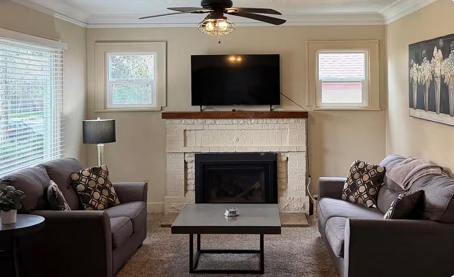 Furnished Finder property 400537_1 photo 12
