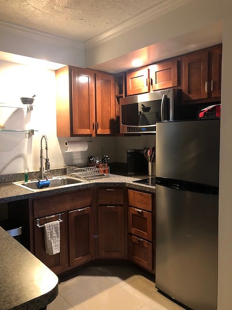 Furnished Finder property 400546_3 photo 4