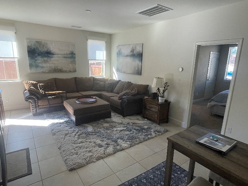 Furnished Finder property 400573_1 photo 6