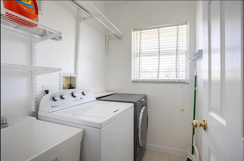 Furnished Finder property 400580_1 photo 51