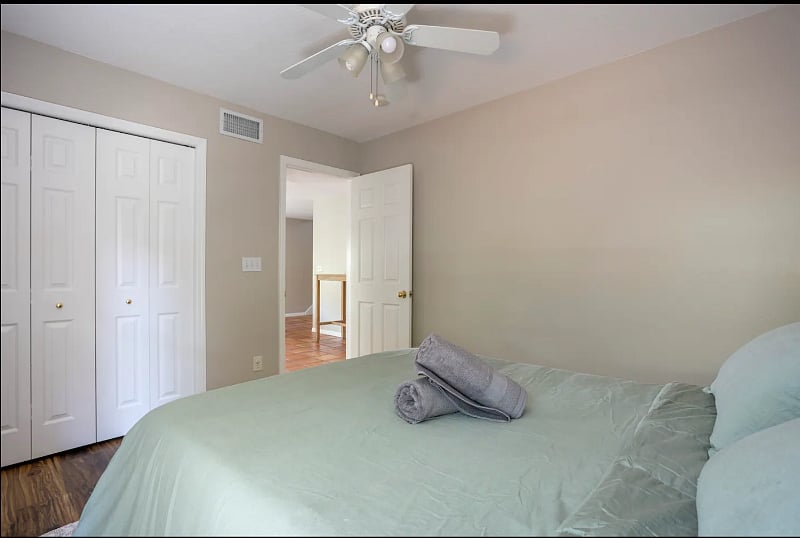 Furnished Finder property 400580_1 photo 34