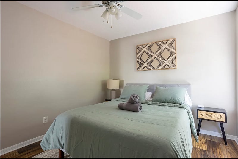 Furnished Finder property 400580_1 photo 35