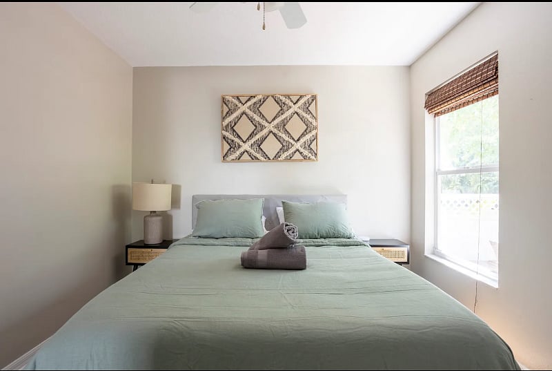 Furnished Finder property 400580_1 photo 36