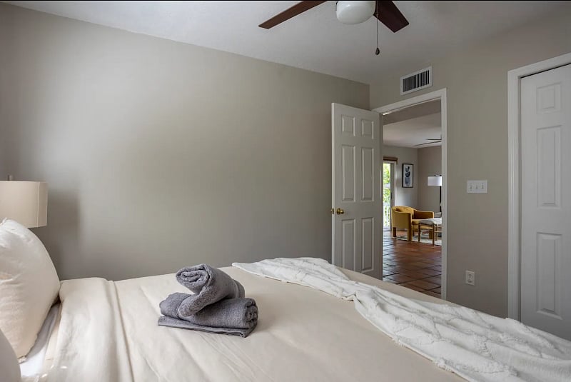 Furnished Finder property 400580_1 photo 45