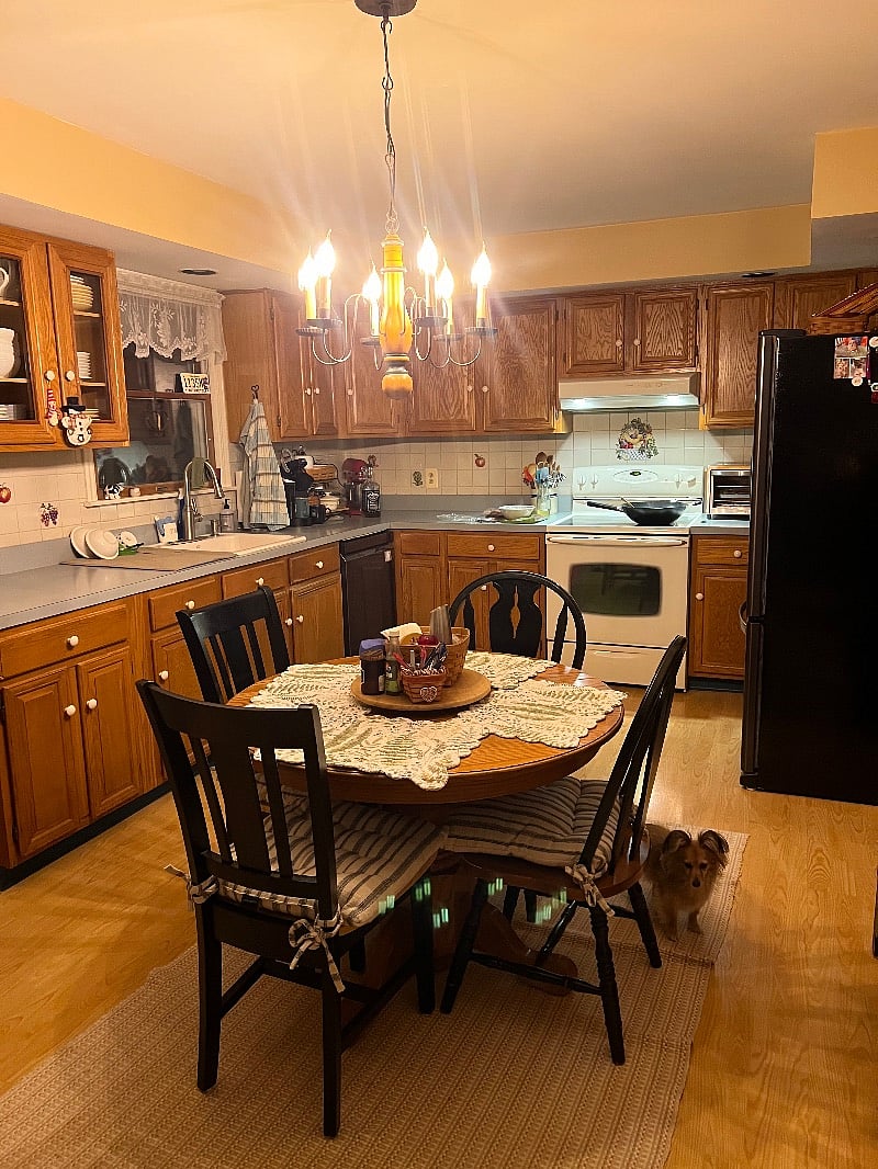 Furnished Finder property 400593_1 photo 8
