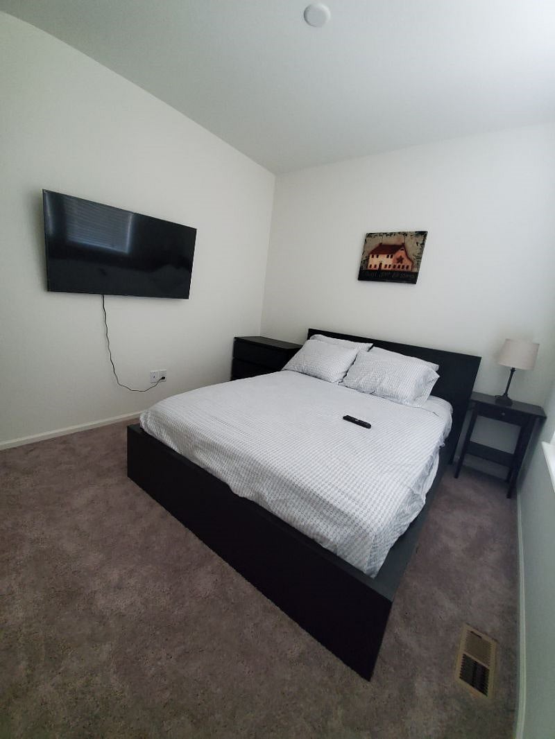Furnished Finder property 400603_1 photo 6