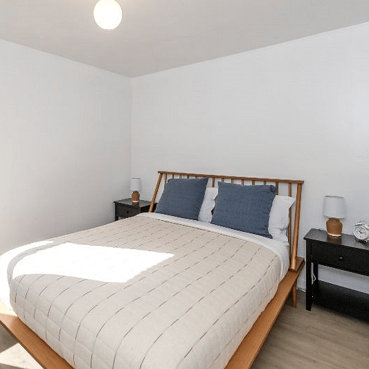 Bedroom with queen bed