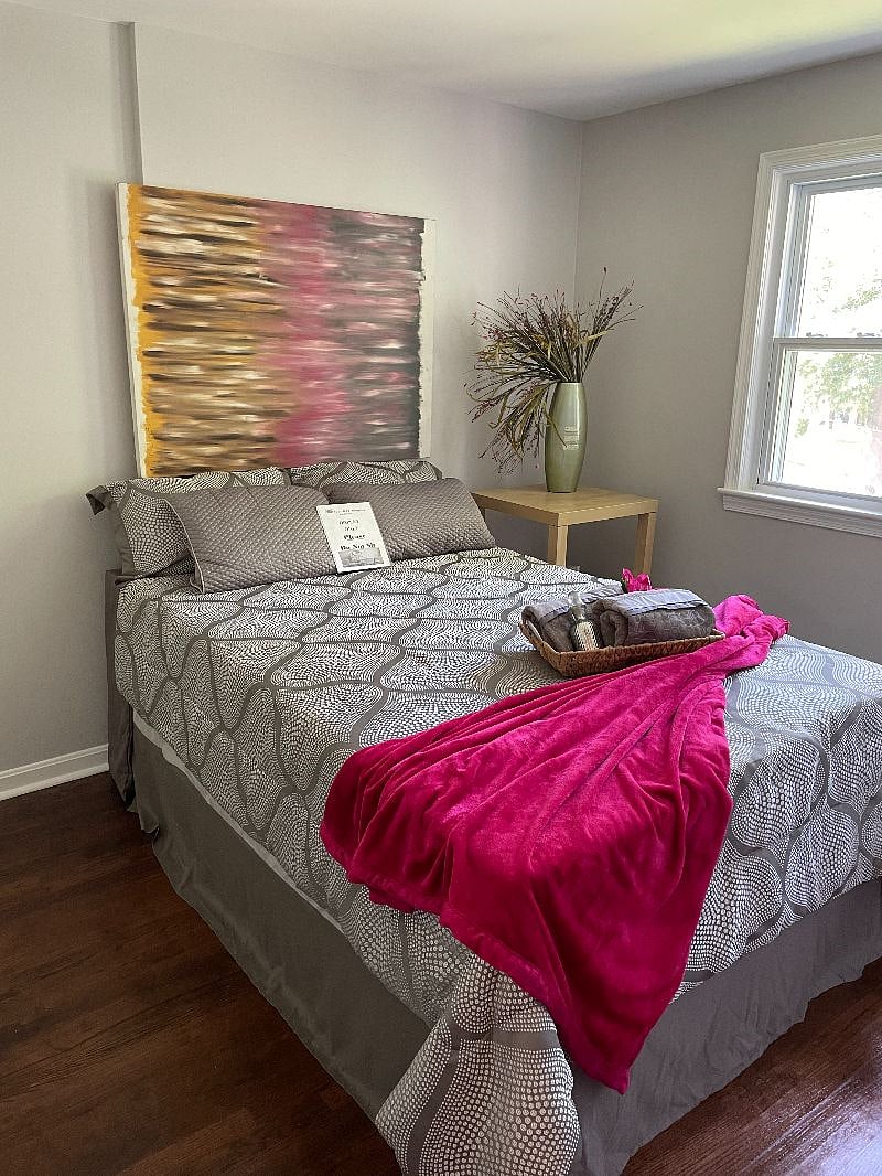 Furnished Finder property 400614_1 photo 9