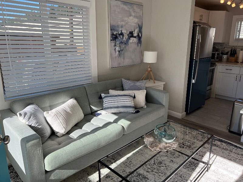 Furnished Finder property 400625_1 photo 6