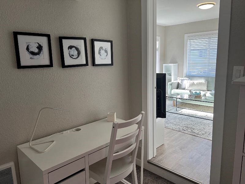 Furnished Finder property 400625_1 photo 8