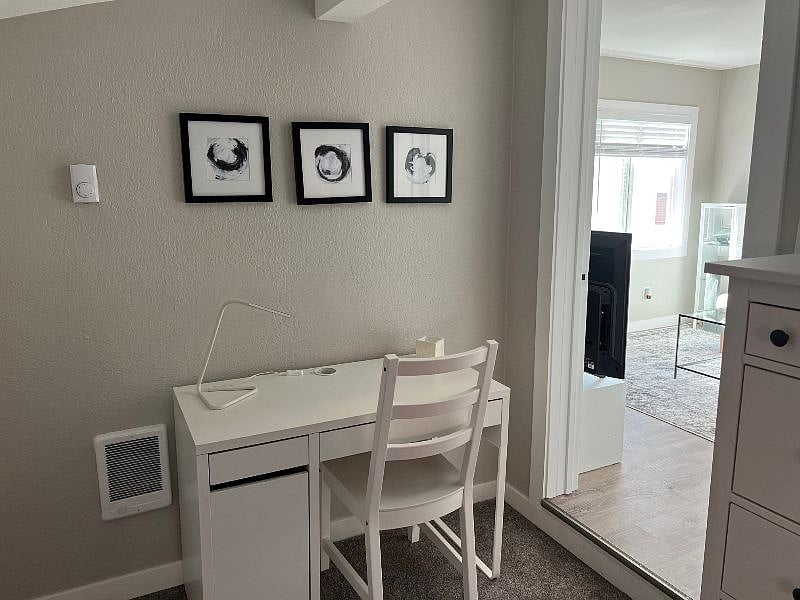 Furnished Finder property 400625_1 photo 9