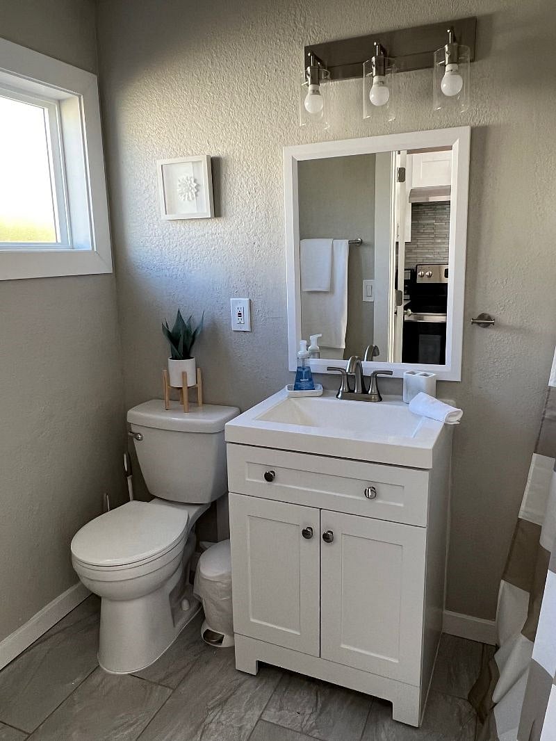 Furnished Finder property 400625_1 photo 16
