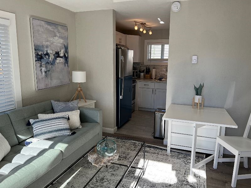 Furnished Finder property 400625_1 photo 27