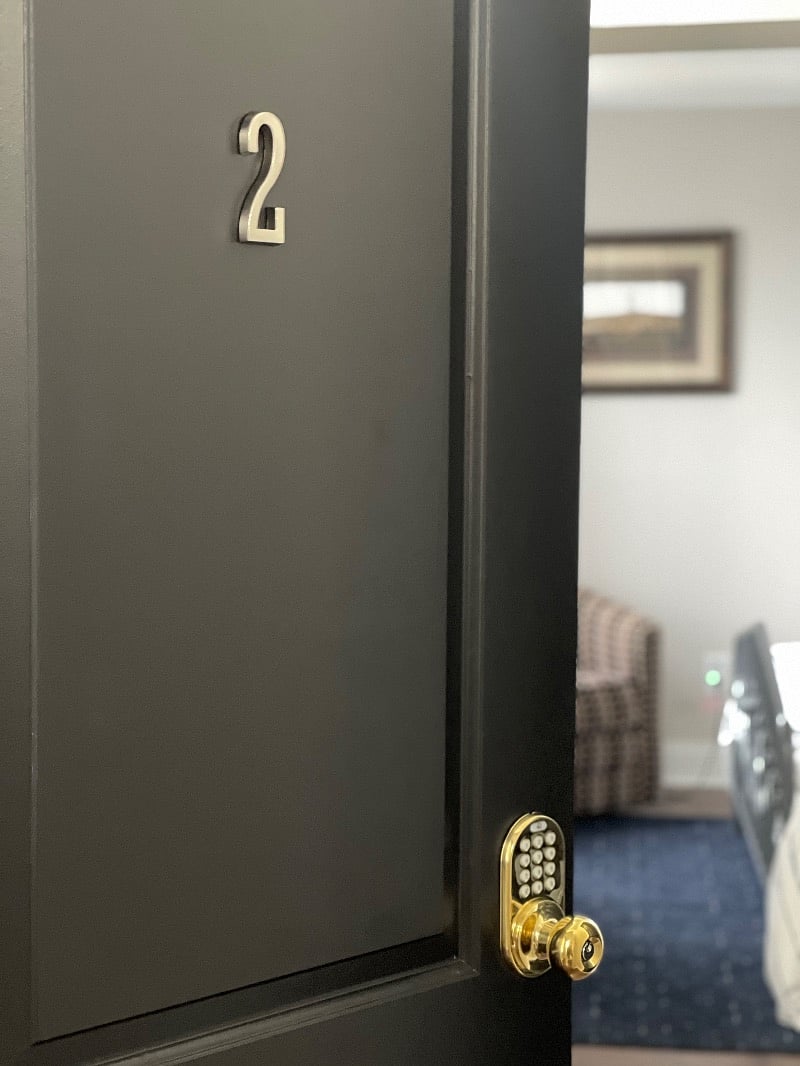 Furnished Finder property 400720_1 photo 4
