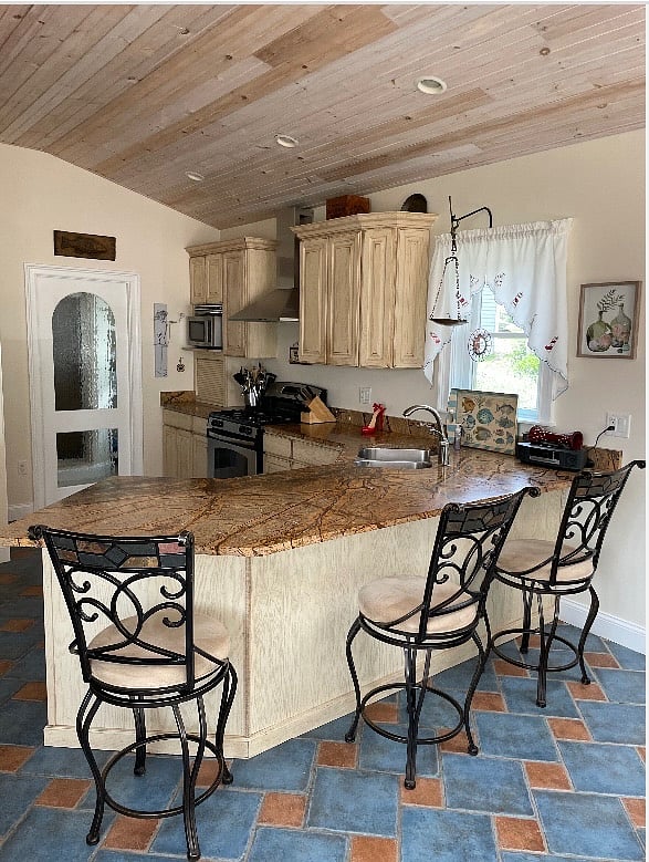 Furnished Finder property 400727_1 photo 10