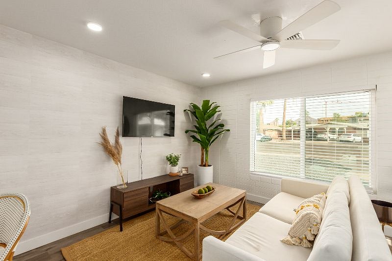 Furnished Finder property 400744_1 photo 4