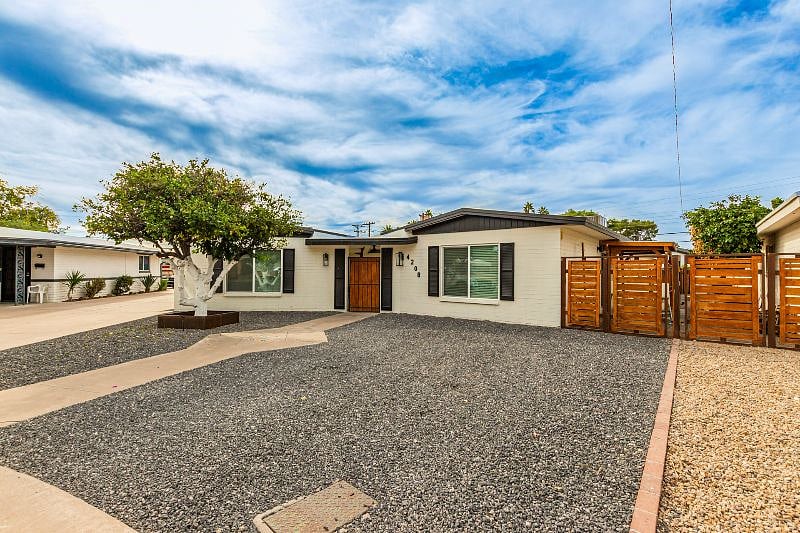 Furnished Finder property 400744_1 photo 21