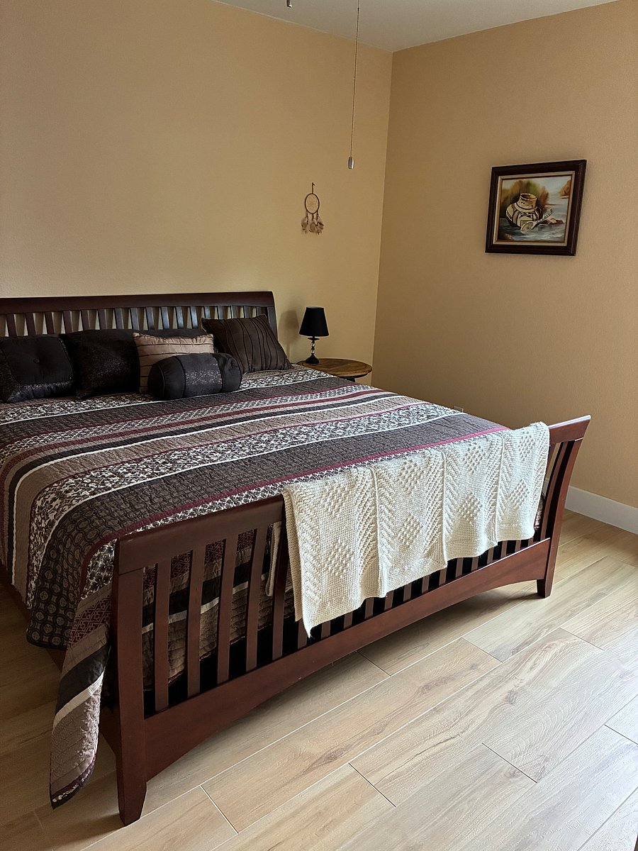 Furnished Finder property 400775_1 photo 18