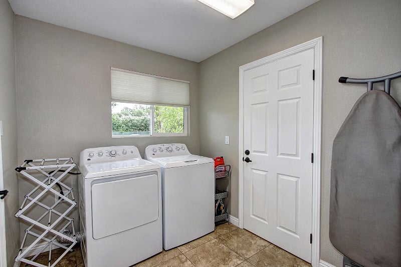 Furnished Finder property 400777_1 photo 24