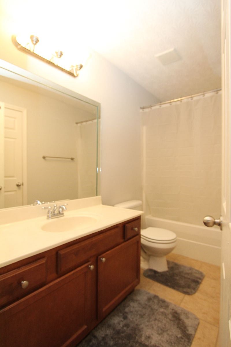 Furnished Finder property 400782_1 photo 10