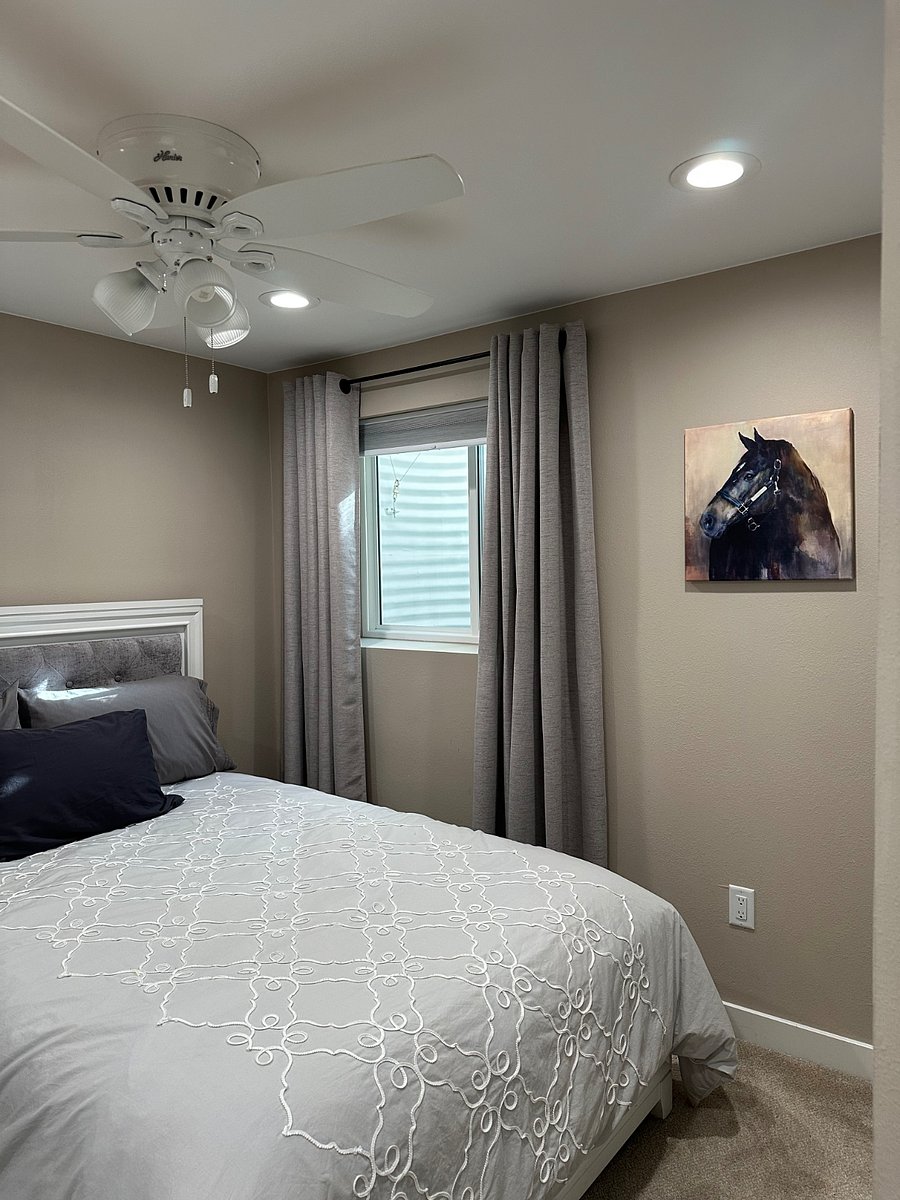 Furnished Finder property 400791_1 photo 11