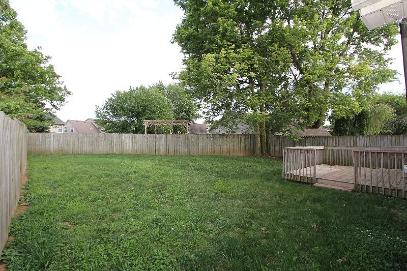 Furnished Finder property 400802_1 photo 13