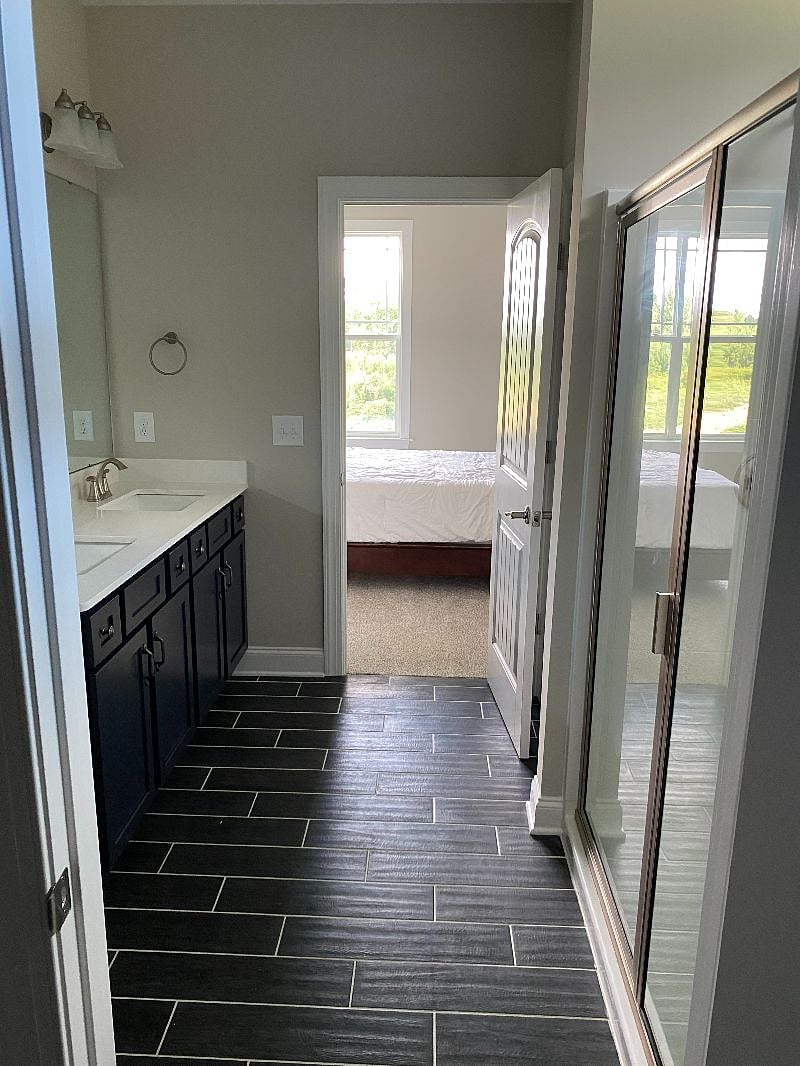 Furnished Finder property 400819_1 photo 6